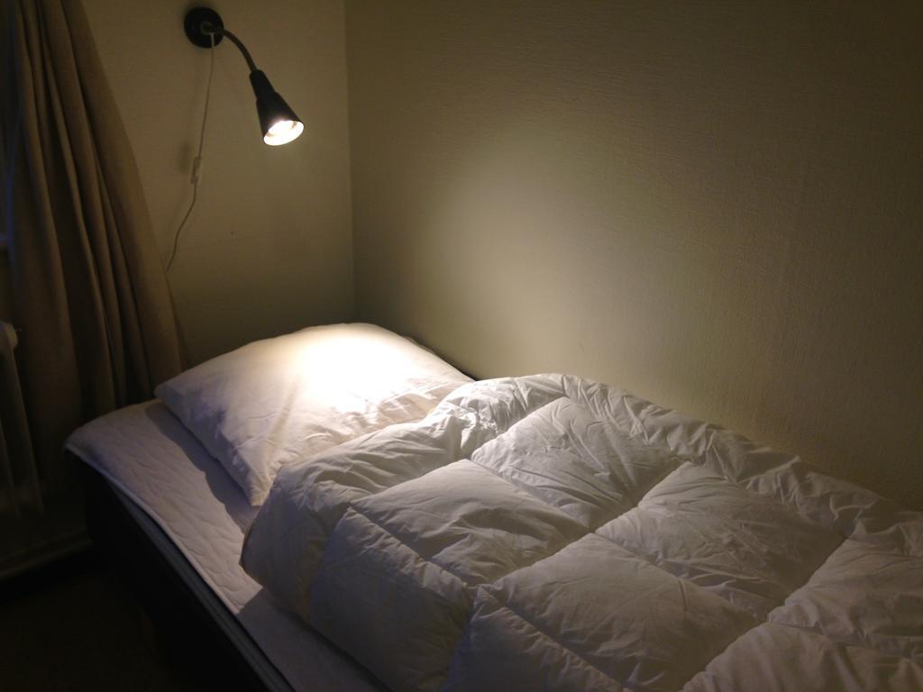 Ronneby Brunnspark Vandrarhem Och B&B Szoba fotó