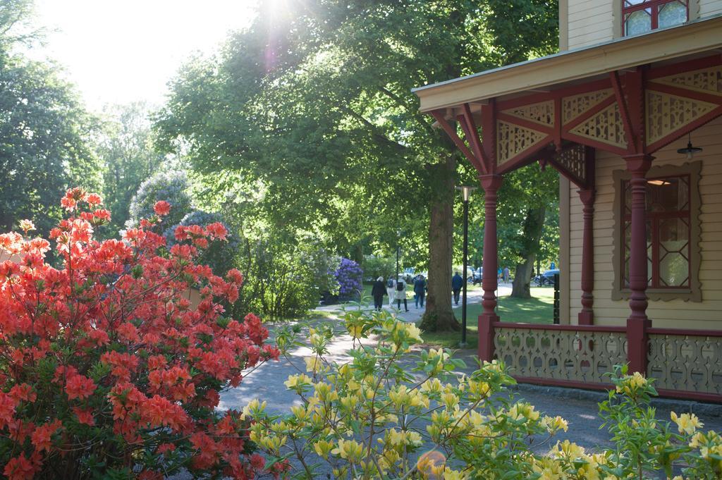 Ronneby Brunnspark Vandrarhem Och B&B Kültér fotó