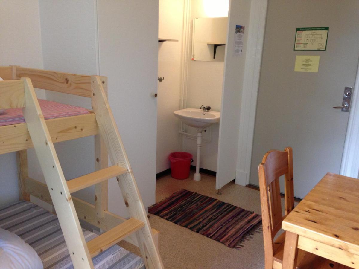 Ronneby Brunnspark Vandrarhem Och B&B Szoba fotó